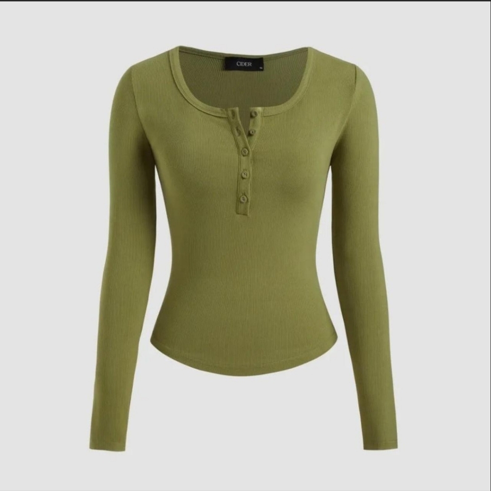 Rib scoop neck long sleeve tee